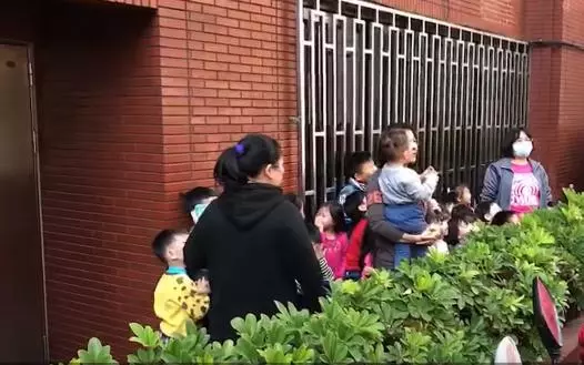 國泰員工午休抽菸,意外拯救了「42條人命」!