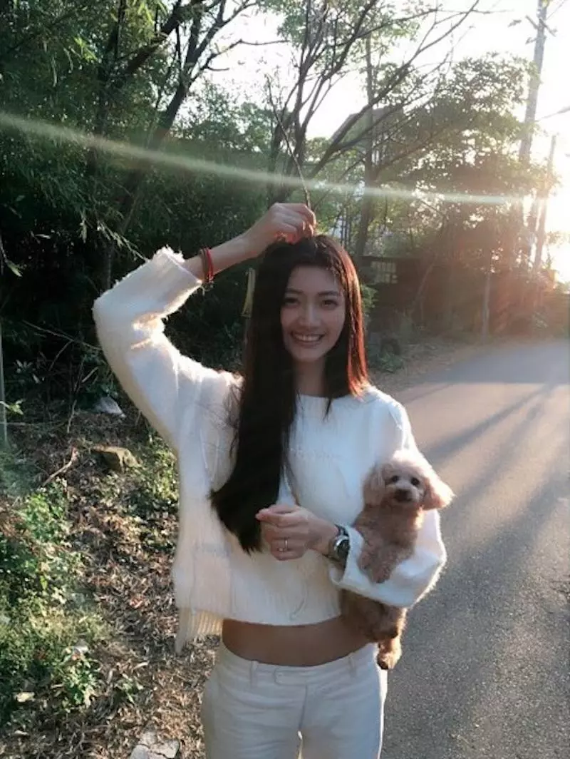 台南女孩「178cm長太高」從小被霸凌到大!如今變「全球第1位亞洲代言人」網讚:台灣之光!