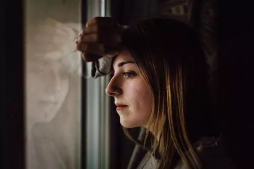 為什麼家裡最孝順的子女,往往是父母不喜歡的那一個?心理學研究表明:只因「這3點」
