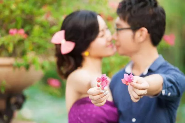 婆婆和老公一起把我趕走,三年後再遇見我,他們兩個都愣了