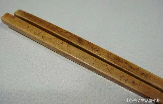 這幾種筷子千萬不要買,買了也不要用,很多家庭都有,快回家扔掉