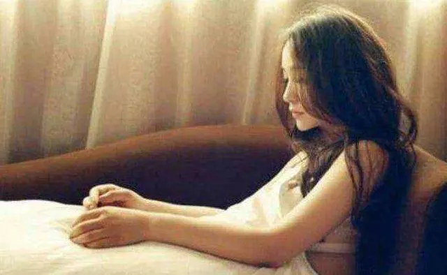 婆婆幫兒媳婦上法院起訴離婚,法庭上,婆婆這句話讓兒子悔不當初