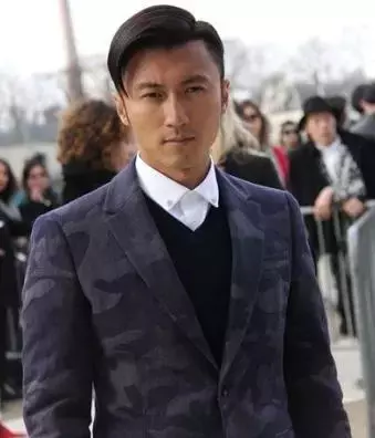 (張柏芝這些照片,謝霆鋒一定不敢看,網友:忍不住落淚!