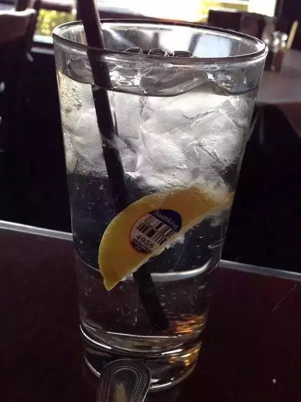 讓顧客忍不住吐槽的餐廳,看了覺得真的不冤!