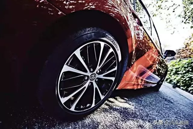 汽車噴漆後常見的幾種漆面缺陷,你知道嗎?