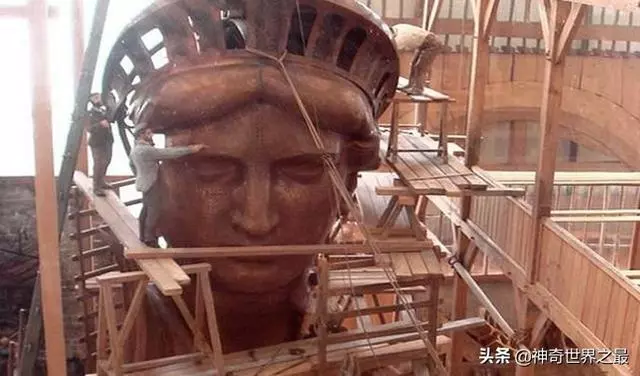 自由女神像不為人知的十件事,愛迪生曾計劃使其變成留聲機