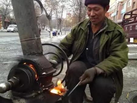 中國30年前的零食,賭100瓶可樂,全吃過的應該是「大叔級」人物