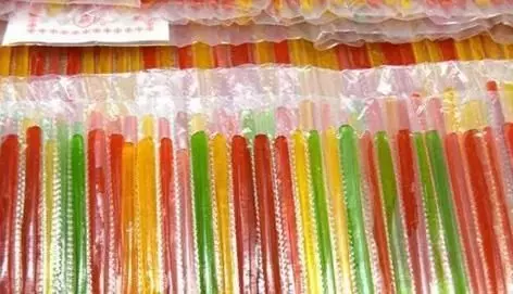中國30年前的零食,賭100瓶可樂,全吃過的應該是「大叔級」人物
