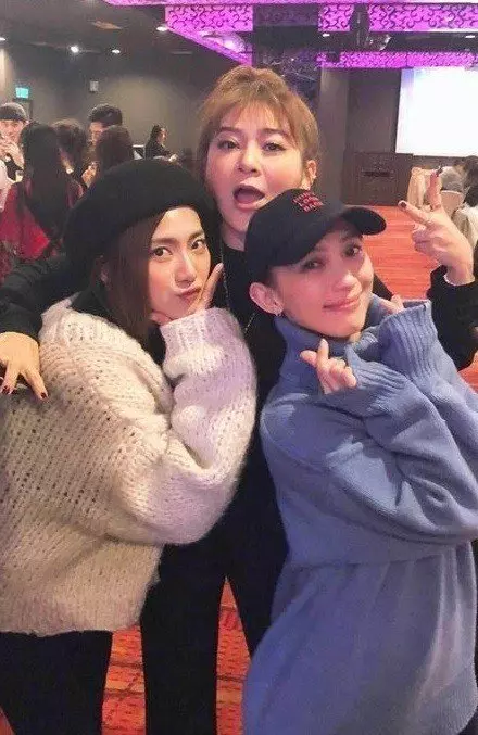 57歲台語天后江蕙「4.2億買豪宅王」,內部裝潢「打敗帝寶」!封麥後「近況終於曝光」!
