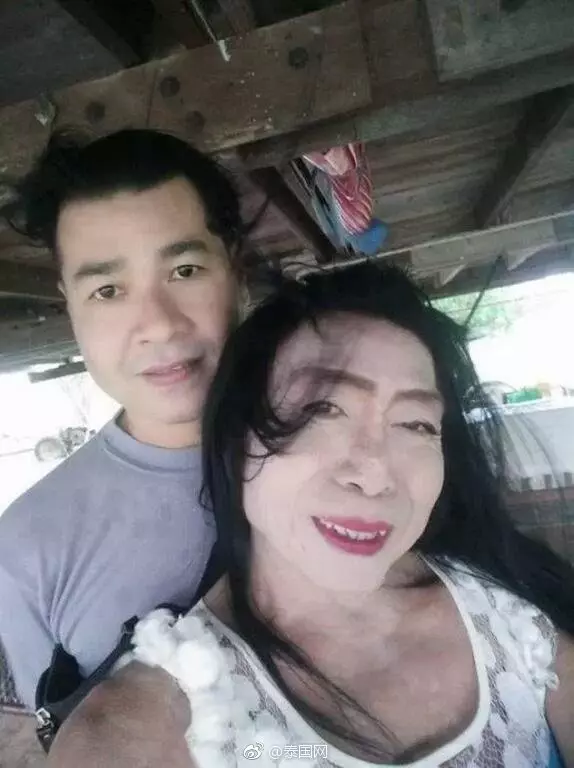 泰國「最辣熟女奶奶」一夕爆紅!她公開「2個年輕帥男友」小小鮮肉照....神到給跪了!