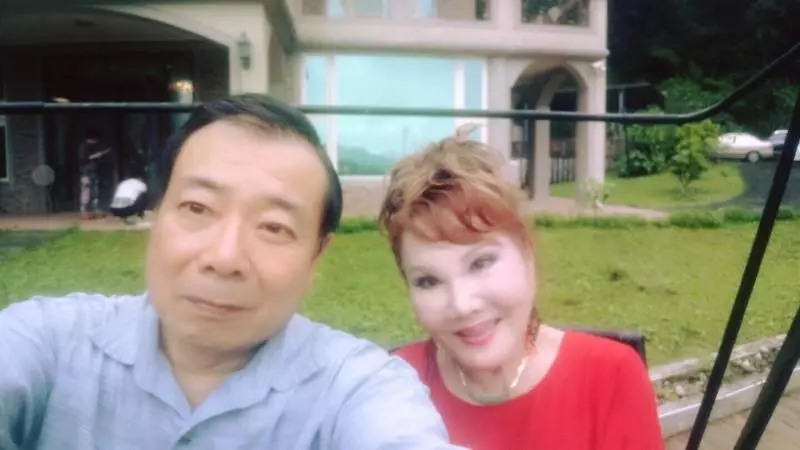 30年不離不棄!廖峻病倒後「澎澎暖心守護他」,連兒子都被感動:「為爸爸付出好多」!