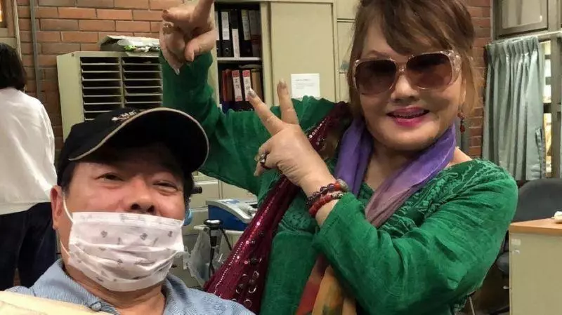 30年不離不棄!廖峻病倒後「澎澎暖心守護他」,連兒子都被感動:「為爸爸付出好多」!