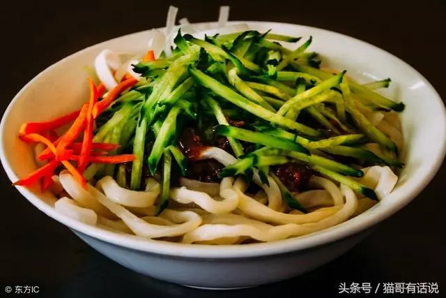 懷孕後婆婆來照顧我,每天給我吃麵條,一個月後我決定離婚