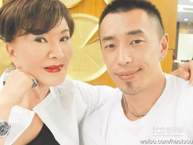 夏台鳳「痛失愛子」隔年連失2至親!遇乞討母子痛哭塞錢:妳很幸福,兒子還在身邊!