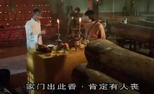 上香為什麼要燒3根?原來這是最正確的上香根數