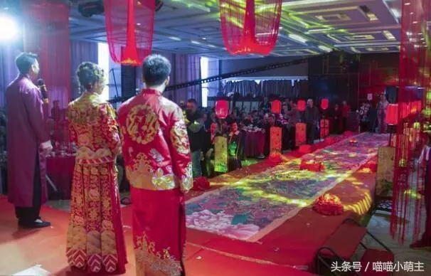 二婚夫妻被婆婆趕出家門,10年後,老公的一段話讓婆婆閉上了嘴