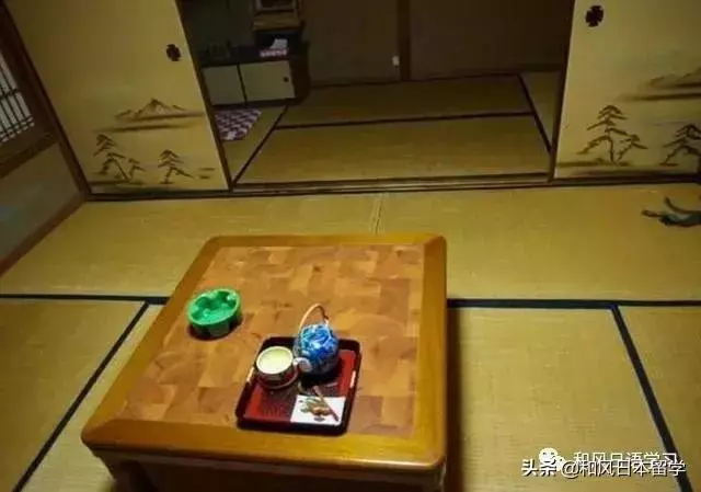 為什麼日本人喜歡進門就脫鞋?!原來背後理由這麼讓人敬佩……