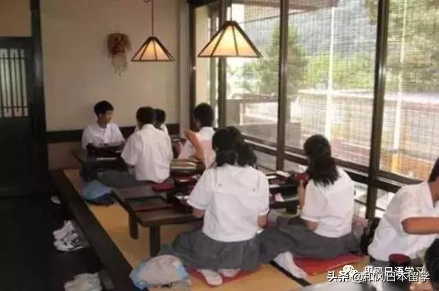 為什麼日本人喜歡進門就脫鞋?!原來背後理由這麼讓人敬佩……