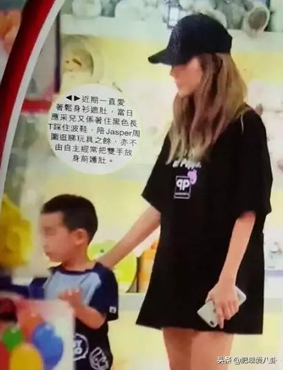 應采兒被拍帶媽媽與Jasper逛母嬰 耐心十足