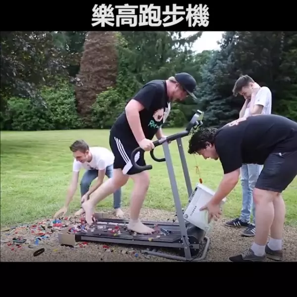 新手爸媽注意「這種疼痛感」一定會出現在你的未來!每天都在跟「樂高」對戰!