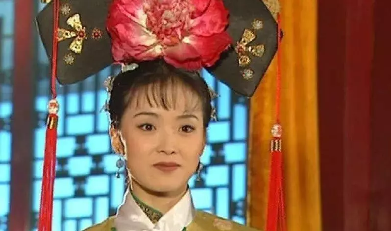 他身價100億 娶了當年最紅的「晴格格」 如今欠下金沙7000萬賭債