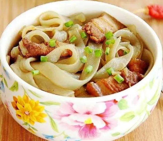 過年年夜必不可少的幾種美食」,少了一種都不完美,您吃過幾種