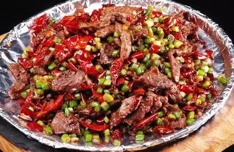 過年年夜必不可少的幾種美食」,少了一種都不完美,您吃過幾種