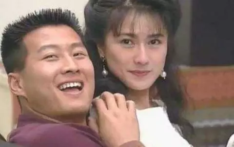當紅時嫁入豪門,與小三共用老公40年,如今獨吞70億家產風光無限