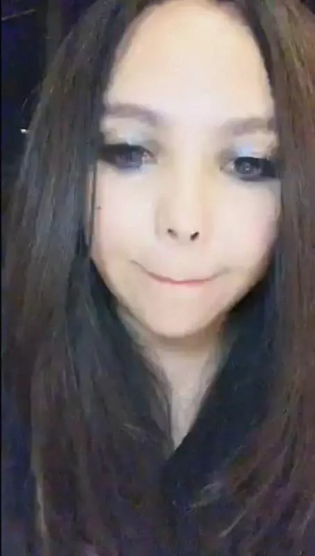 47歲張惠妹素顏曝光!拔掉假睫毛的她獲狂贊:變得很清純?我被嚇到了!