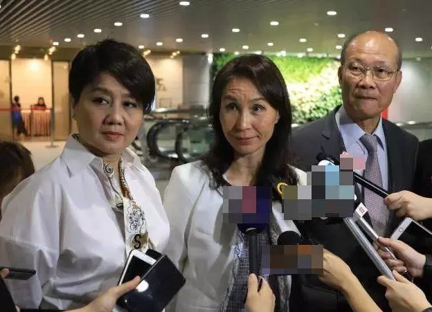 98歲賭王病重,幾個月花費上億治療費,老婆孩子卻還在爭奪家產!
