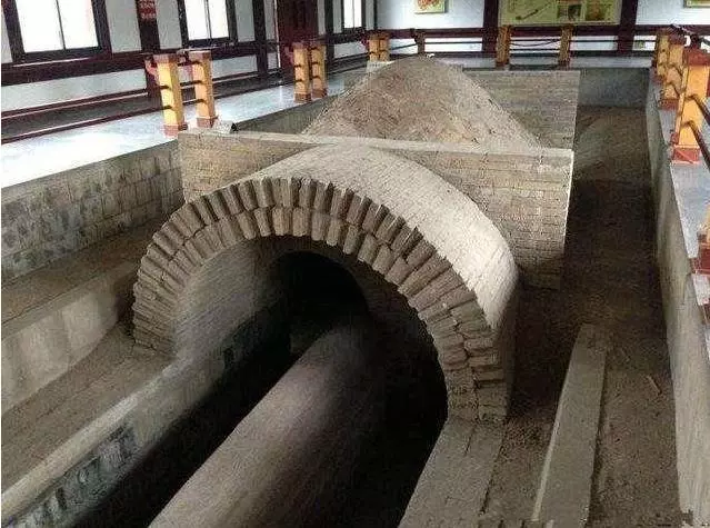1700年前三國名將墓出土一件文物,驚動日本,紛紛表示:這不可能!