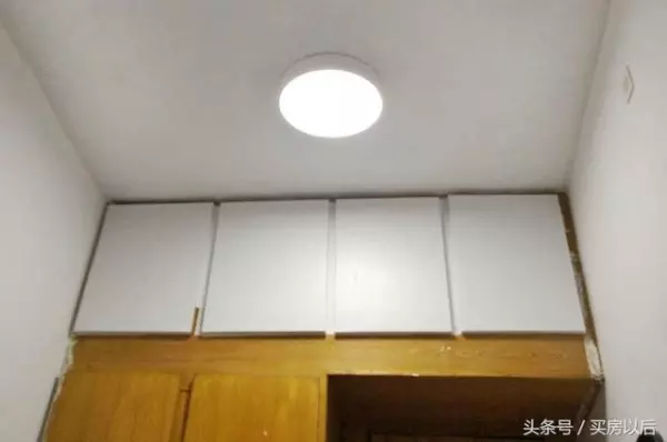 女孩省錢租「噁髒臭」的10坪小房,經巧手改造成「北歐夢幻國度」!房東看完直接跪著謝她!