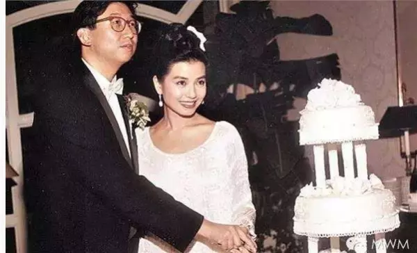 58歲鍾楚紅素顏照曝光!滿臉皺紋毫不在意,堅持不整容、不修圖才是最美的女人