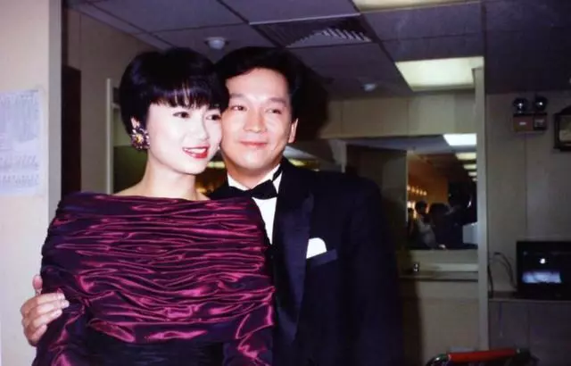 65歲金牌男配廖啟智喪子13年仍難釋懷,曾被妻子瞧不起靠堅強挺過