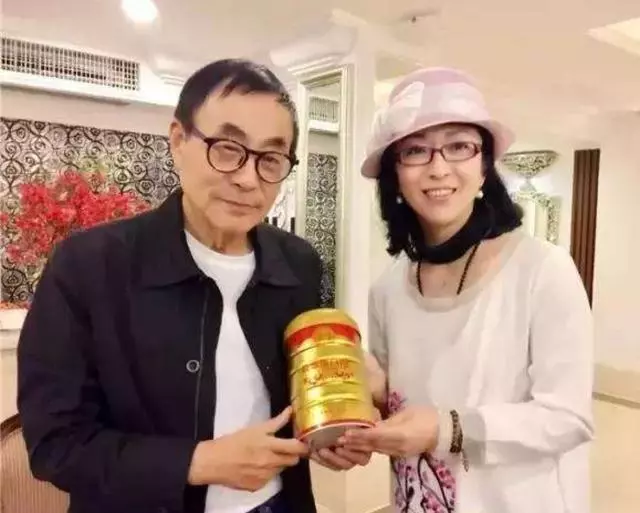 隱藏22年,77歲劉家昌近照曝光認不出,豪言捐出全部財產,一分不留給後代,網友:有問過甄珍的想法嗎?