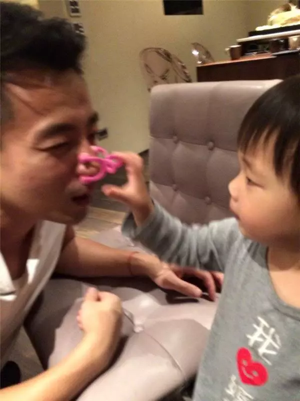 小S三個女兒每天穿得「土到爆」汪小菲也說穿得像保母!小S:只希望能讓女兒明白「這個道理」