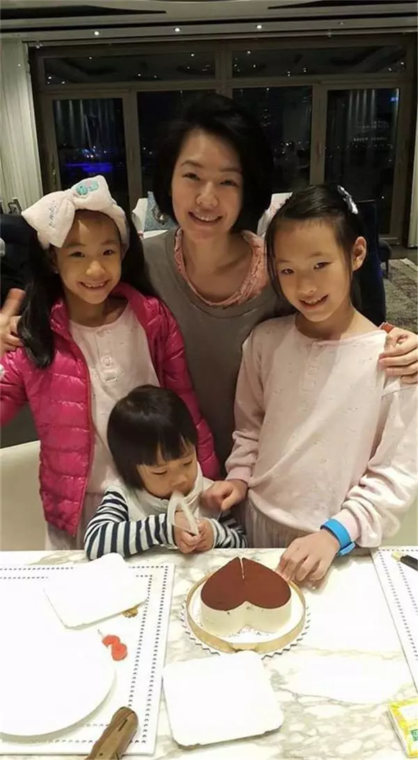 小S三個女兒每天穿得「土到爆」汪小菲也說穿得像保母!小S:只希望能讓女兒明白「這個道理」