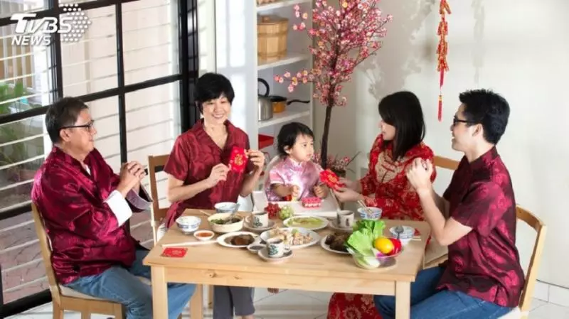 想回娘家過年...老公堅持「除夕待在婆家」雙方吵翻天 她淚曝「一年只回家3次」嘆:有苦說不清