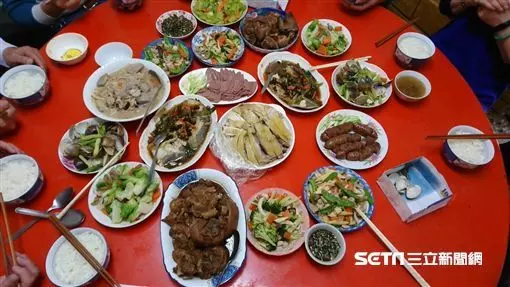 想回娘家過年...老公堅持「除夕待在婆家」雙方吵翻天 她淚曝「一年只回家3次」嘆:有苦說不清