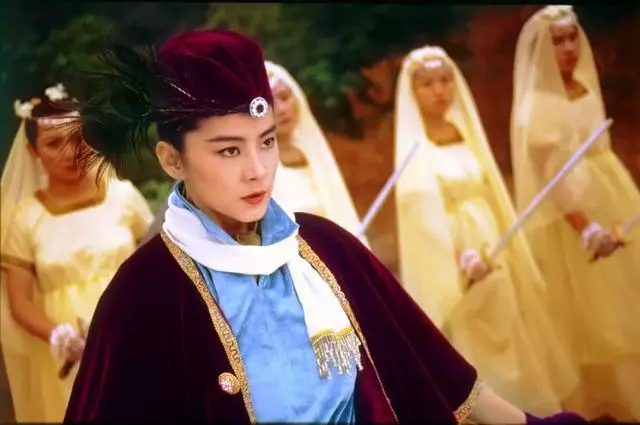 《東成西就》五大美女近照:張曼玉美貌崩塌,王祖賢新照宛如少女,而她才是【人生贏家】