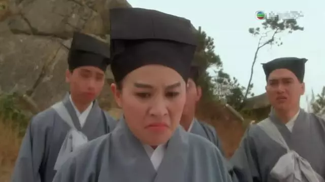 《東成西就》五大美女近照:張曼玉美貌崩塌,王祖賢新照宛如少女,而她才是【人生贏家】