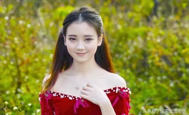 我買房婆婆沒錢,偶然聽到她和小姑子對話,我不知生活費還給不?