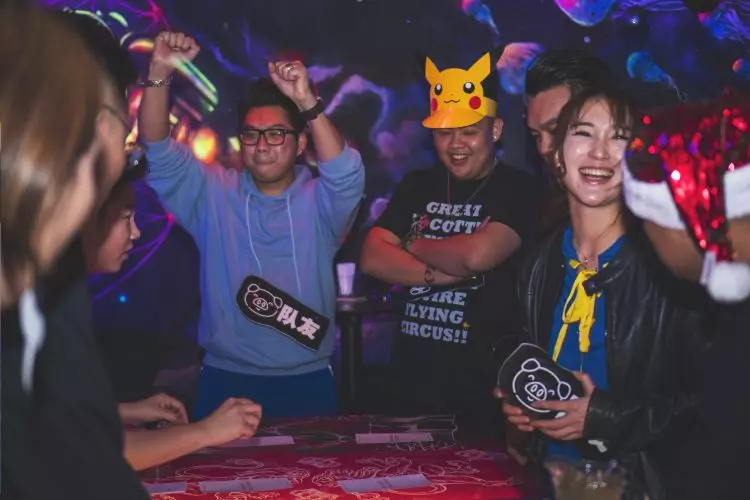 KL獨一無二的Drinking Game Bar!一開業就天天爆滿!你不知道就OUT啦!