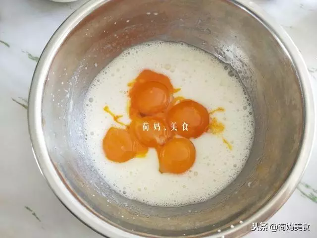想吃蛋糕不用買,教你在家做戚風蛋糕,簡單易學零失敗,來學習下