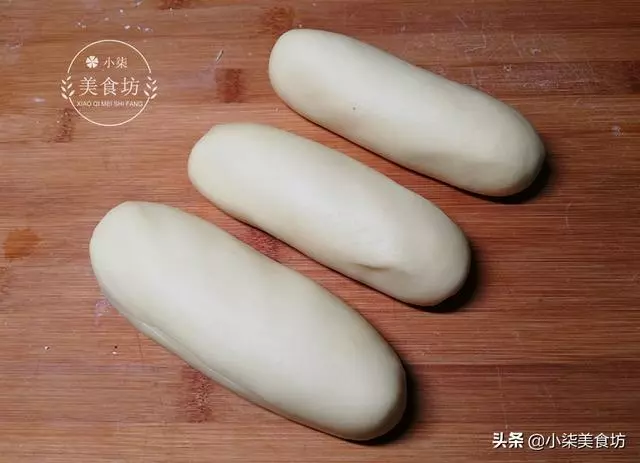 麵粉里加一個雞蛋,不用電飯鍋,不用烤箱,簡單一做比麵包還好吃