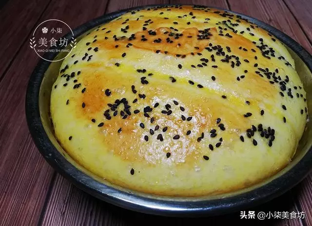 麵粉里加一個雞蛋,不用電飯鍋,不用烤箱,簡單一做比麵包還好吃