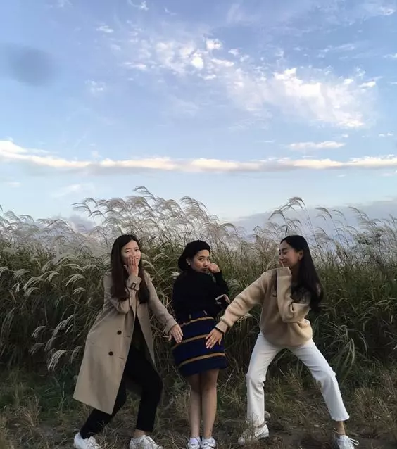 女孩照片「上傳IG前」必做的6件事 選在「這個時間上傳」讓你 ♥ 愛心 ♥ 秒破百