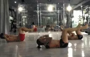 爆汗燃脂減肚子,8個動作,每天20分鐘,60天見證迷人腹肌