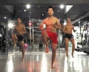 爆汗燃脂減肚子,8個動作,每天20分鐘,60天見證迷人腹肌