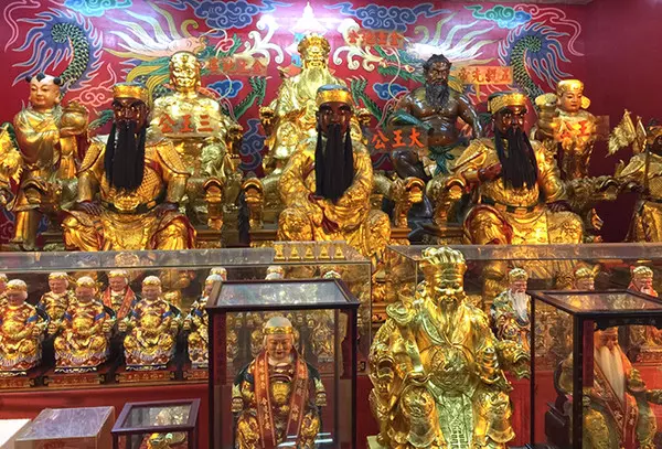 世界最大金身土地公、搖財神祈福!東台灣必拜3間財神廟